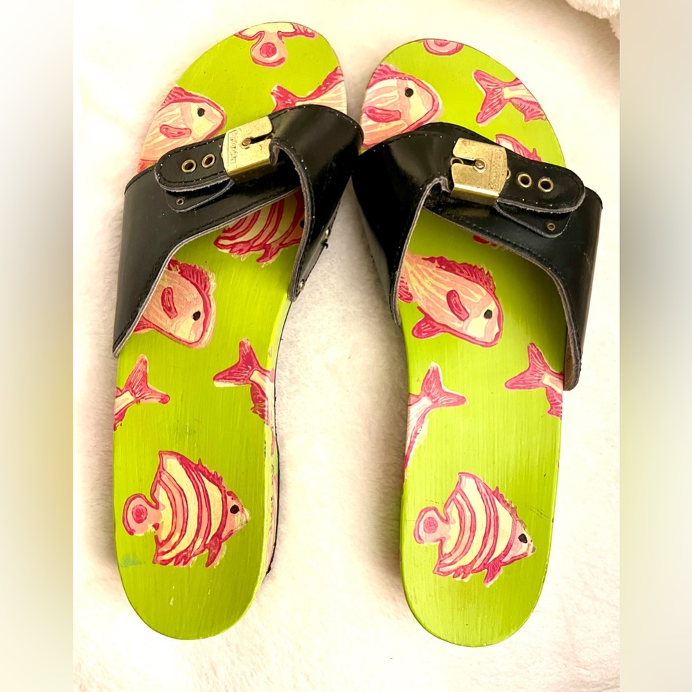 Dr. Scholl's Black and Green with Pink Fish Hand Painted Sandals